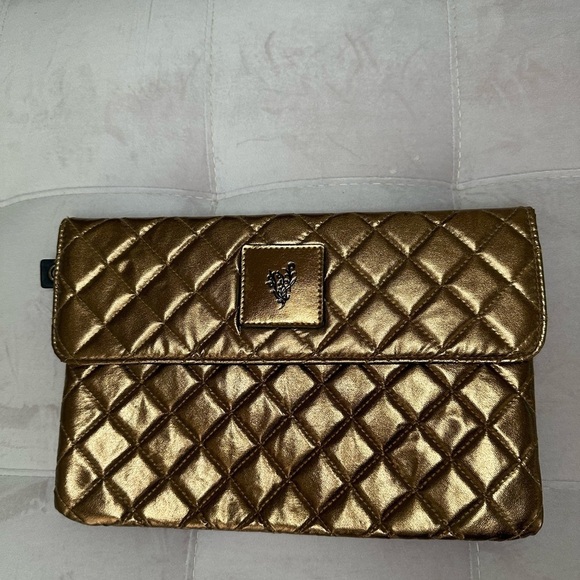 Younique Handbags - Gold Quilted Women's Bag